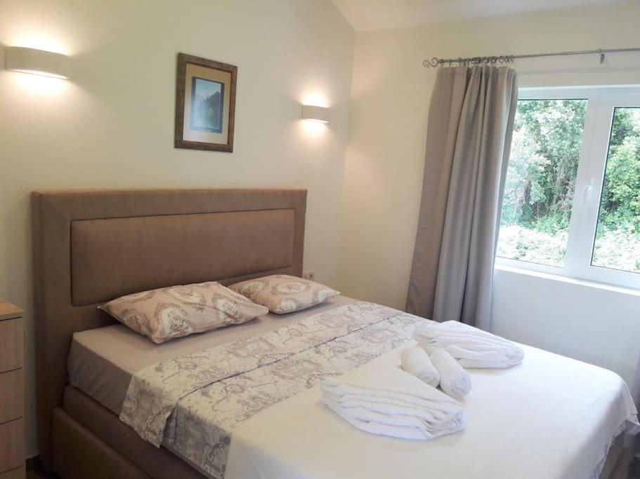 2Br Apartment With Pool Kotor Exterior foto